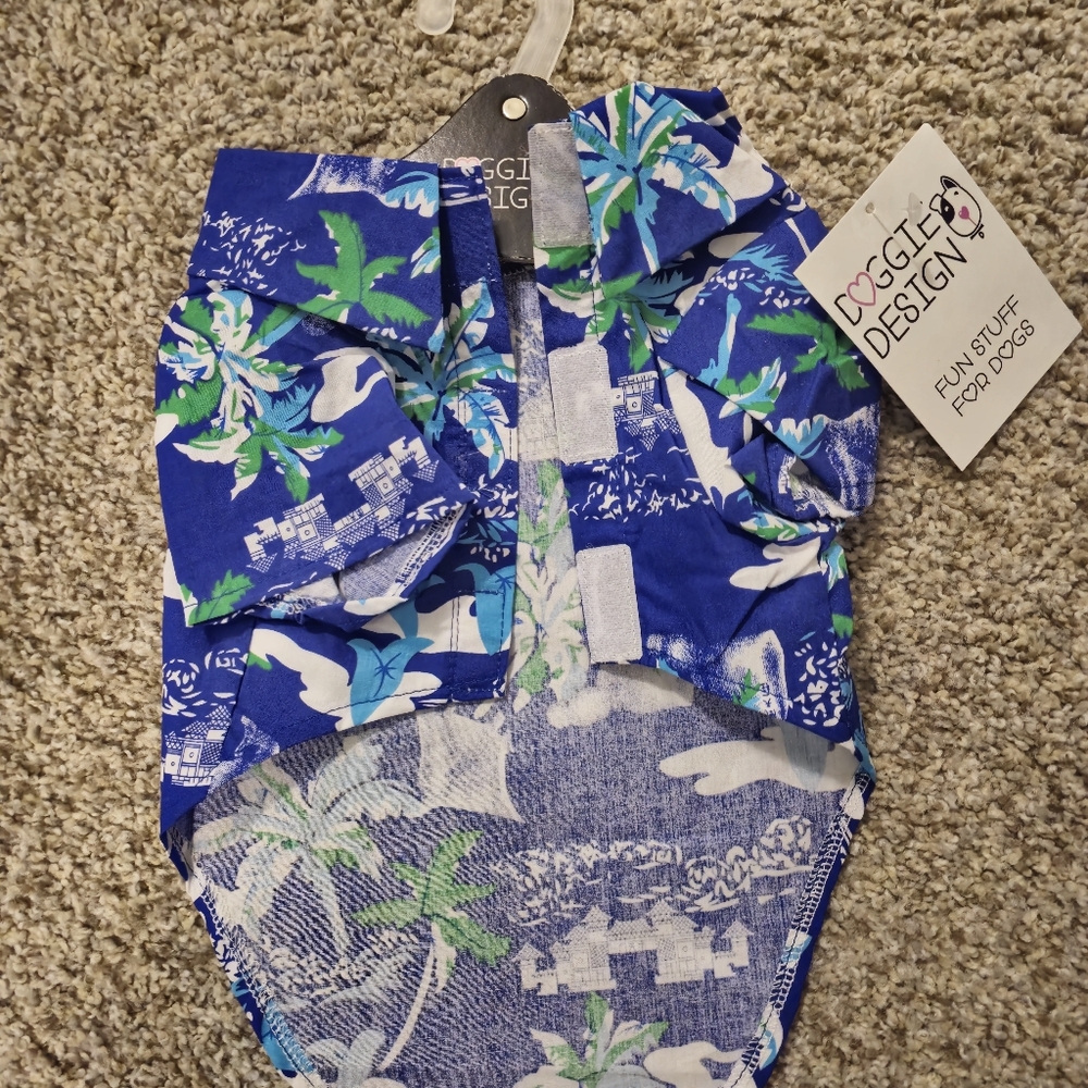 Doggie Design Hawaiian Shirt,  size medium